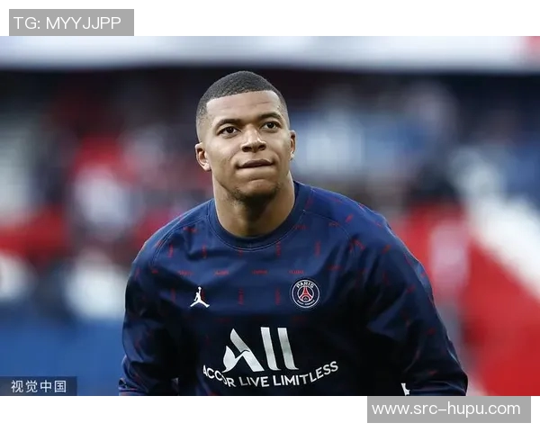 阿斯：迎来新成员，姆巴佩雕像入驻皇马主题乐园核心展区